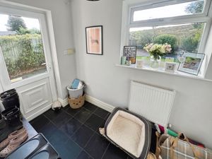 Utility room- click for photo gallery
